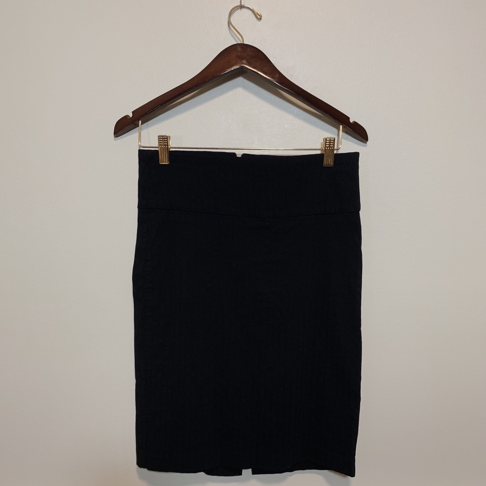 Charlotte Russe - size L black skirt